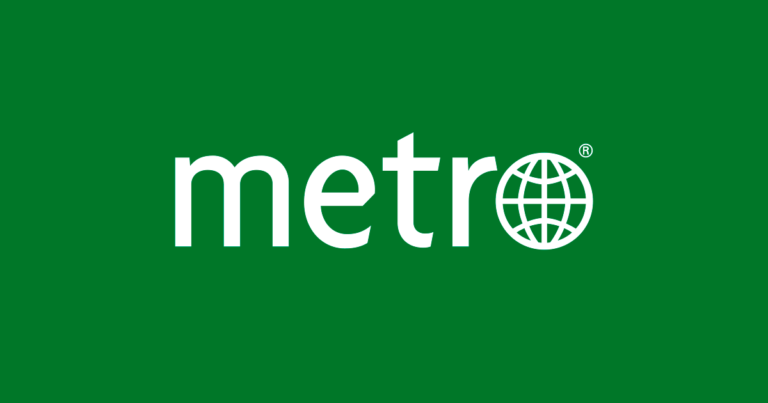 : 2020 . - Press. Metro