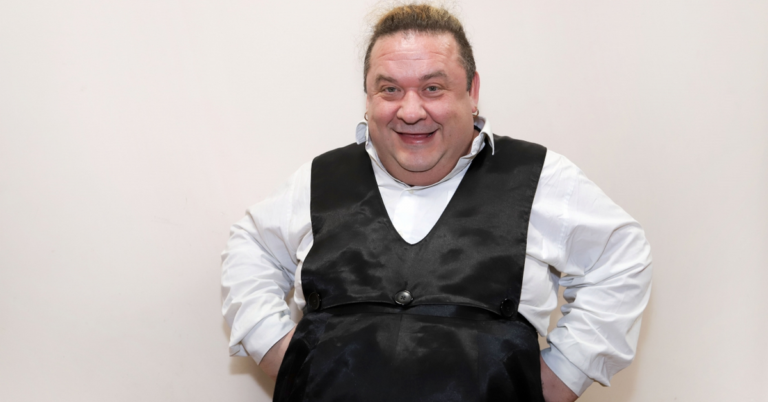 Похудевший на 50 килограммов Александр Морозов снова лег на операцию Похудевший на 50 килограммов Александр Морозов снова лег на операцию