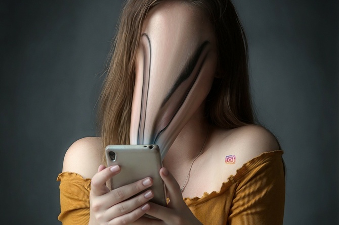 хирург раскрыл причину одинаковых женских лиц в Instagram хирург раскрыл причину одинаковых женских лиц в Instagram