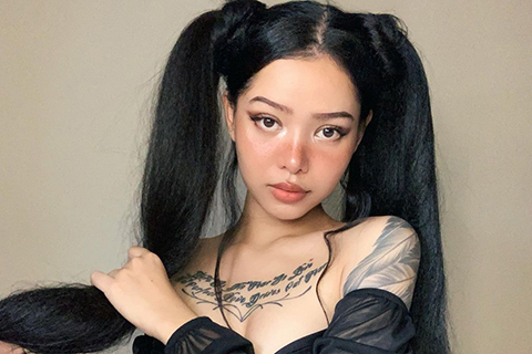Звезда TikTok Белла Порч объяснила, почему у нее так много тату: «Скрываю шрамы от жестокого обращения» Звезда TikTok Белла Порч объяснила, почему у нее так много тату: «Скрываю шрамы от жестокого обращения»