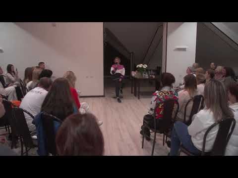 Хирургия. Пластическая хирургия. Эстетическая хирургия. Импланты. Красота лица. Коллаген. Зубы.